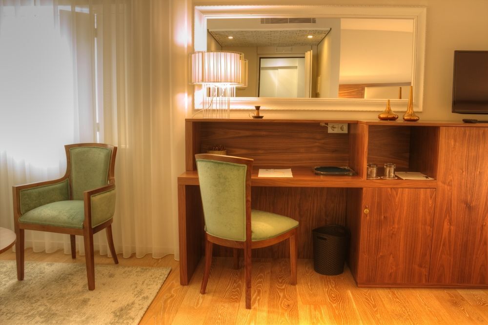 Burgus Tribute & Design Hotel 4*